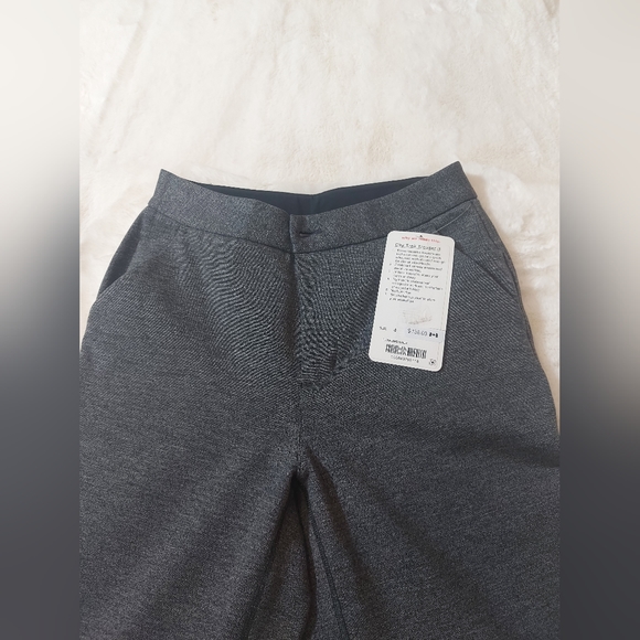 Lululemon ~ City Trek Trouser II *28"Heathered Black. Size 4. NEW.😍 - Picture 7 of 10